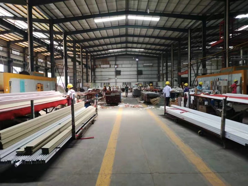Guangdong Fengge Aluminum Co., Ltd. productielijn van de fabrikant